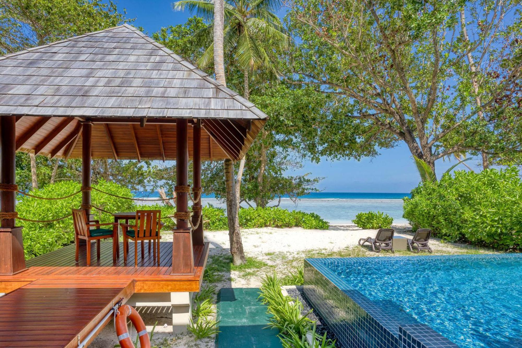 Hilton Seychelles Labriz Resort & Spa La Passe Exterior photo